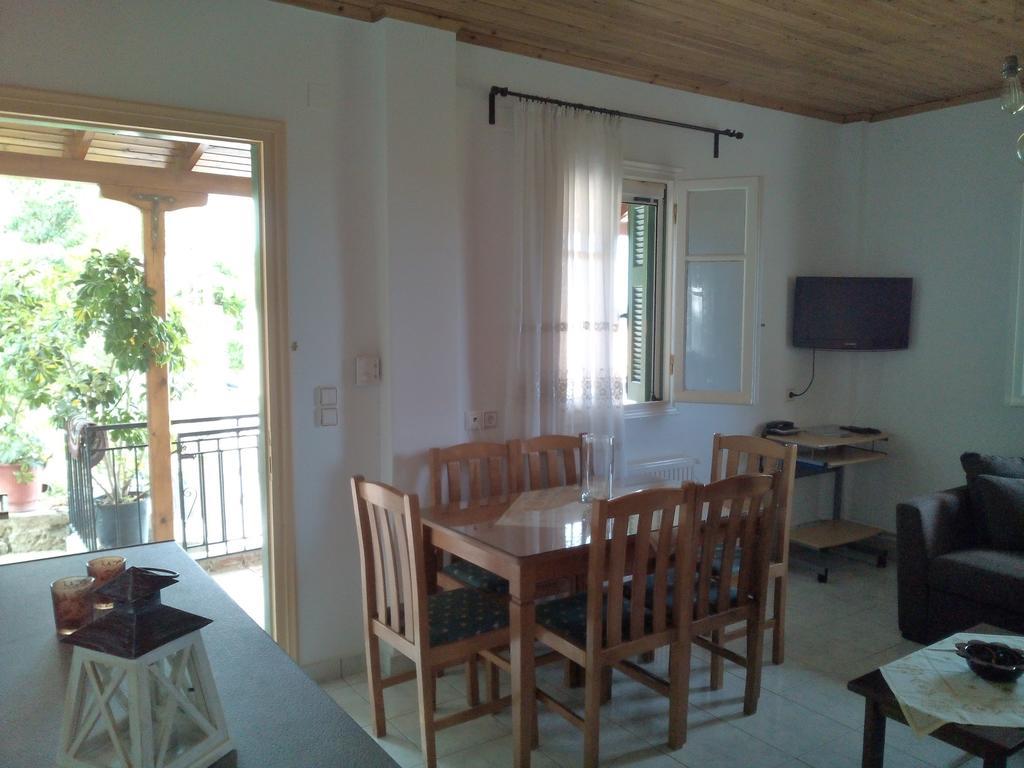 Christos House Villa Kariá Kamer foto