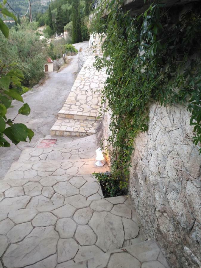 Christos House Villa Kariá Buitenkant foto
