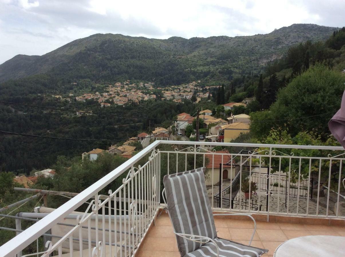 Christos House Villa Kariá Buitenkant foto